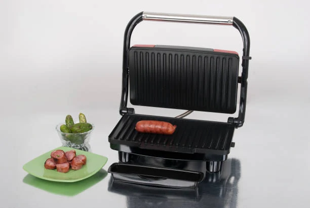 Maximizing Your Culinary Game with the Electric Griddler: A Comprehensive Review