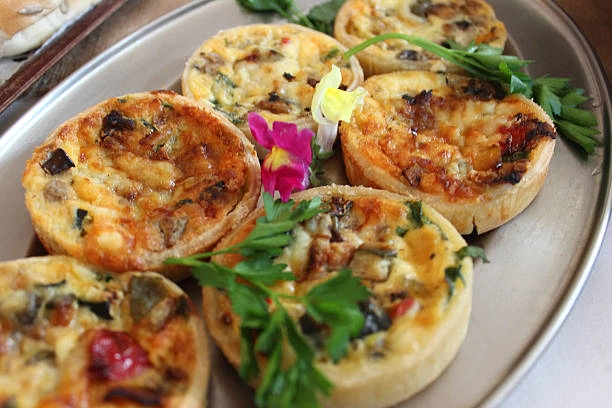 mini quiches